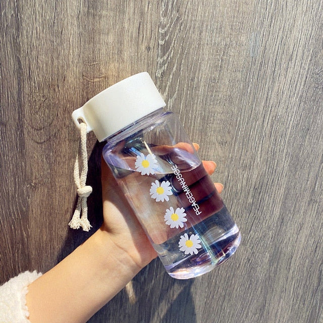 Small Daisy Transparent Plastic Water Bottles