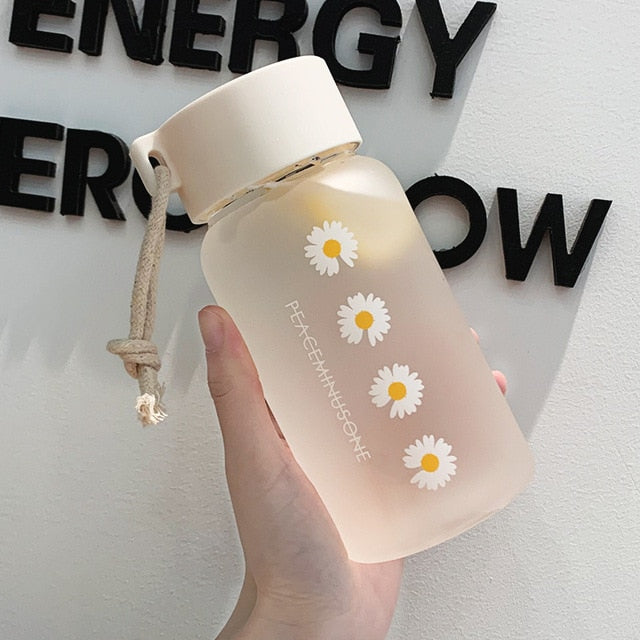 Small Daisy Transparent Plastic Water Bottles