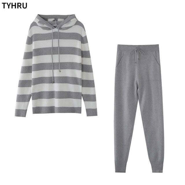 Contrast color Hooded jumper pullovers knitted tracksuit