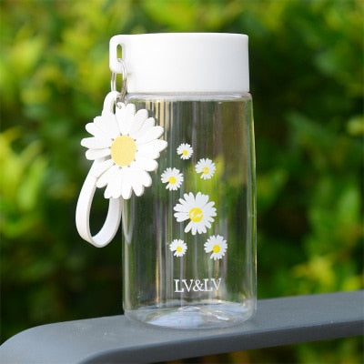 Small Daisy Transparent Plastic Water Bottles