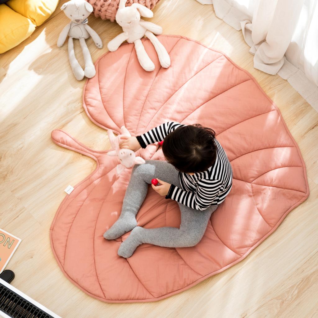 Leaf Shape Area Rug Modern Decorative Bedroom