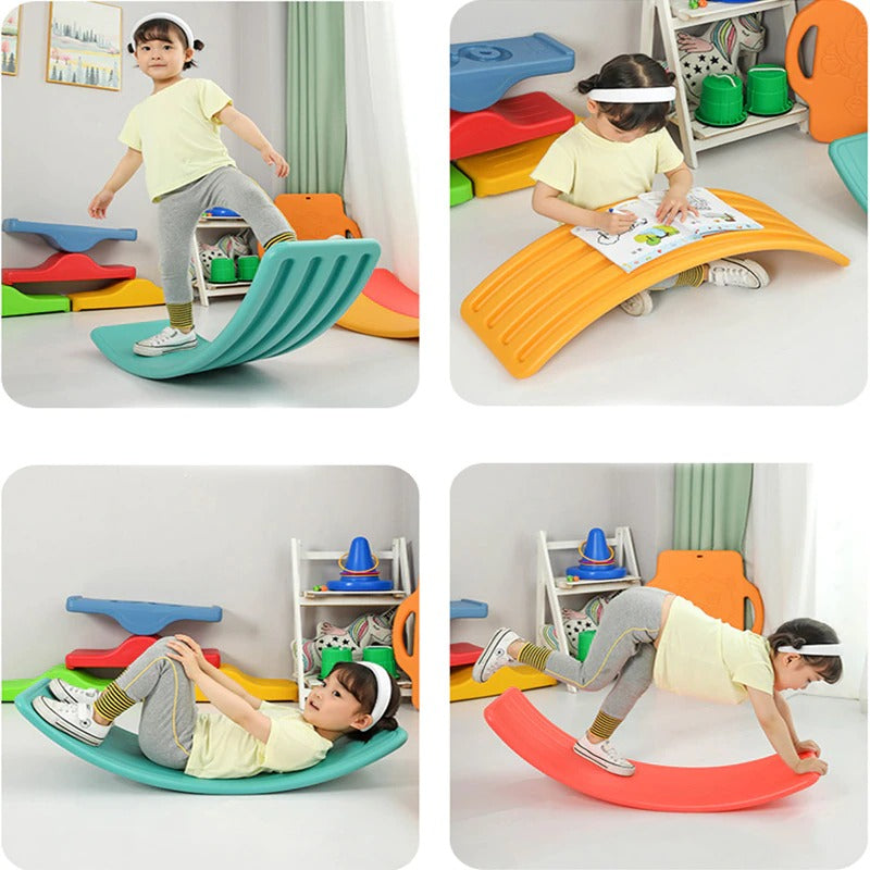 Children's Balance Seesaw Toy Indoor Curved Wobble Board Games For Kids