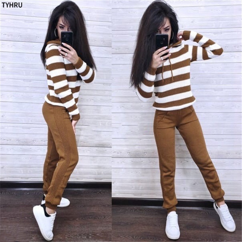Contrast color Hooded jumper pullovers knitted tracksuit