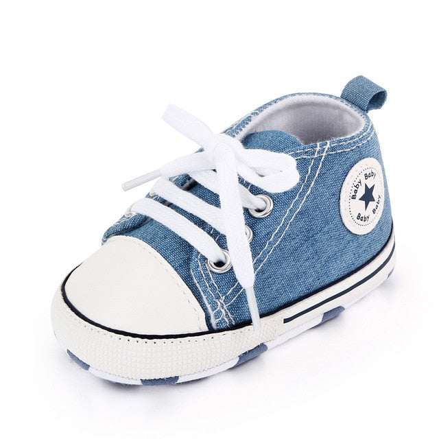 Baby Canvas Classic Sneakers Newborn