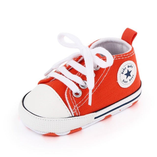 Baby Canvas Classic Sneakers Newborn