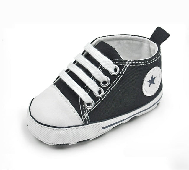 Baby Canvas Classic Sneakers Newborn