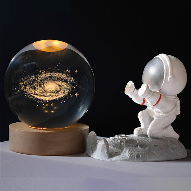 Crystal ball  Astronaut Planet Globe 3D Laser