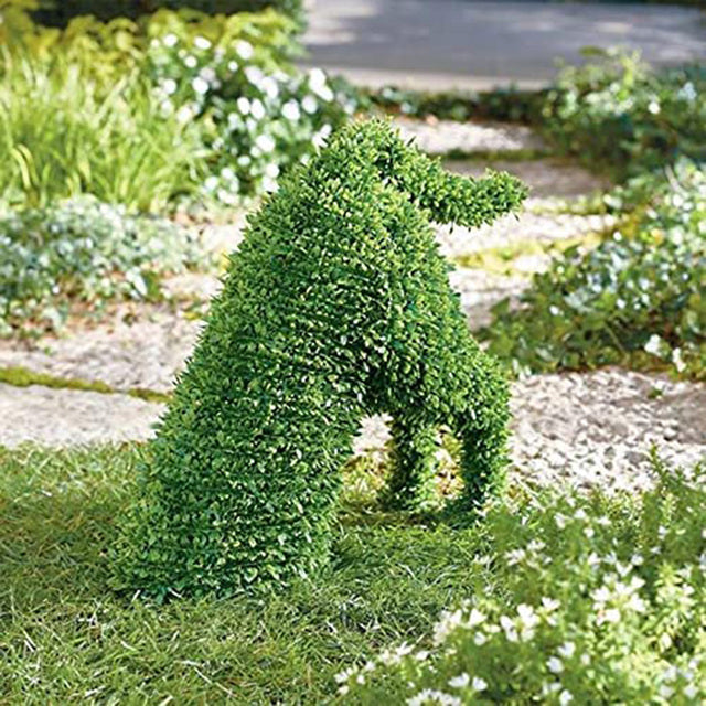 Green Lifelike Artificial Dogs for Garden